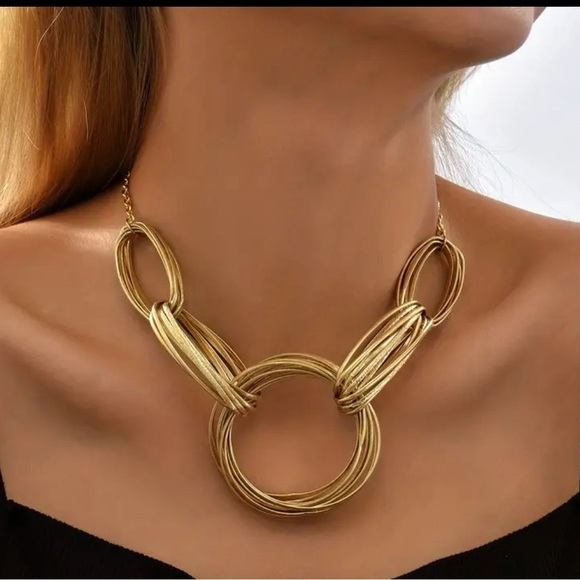 Inc International Concept Gold Statement Circle Necklace - Picture 1 of 12